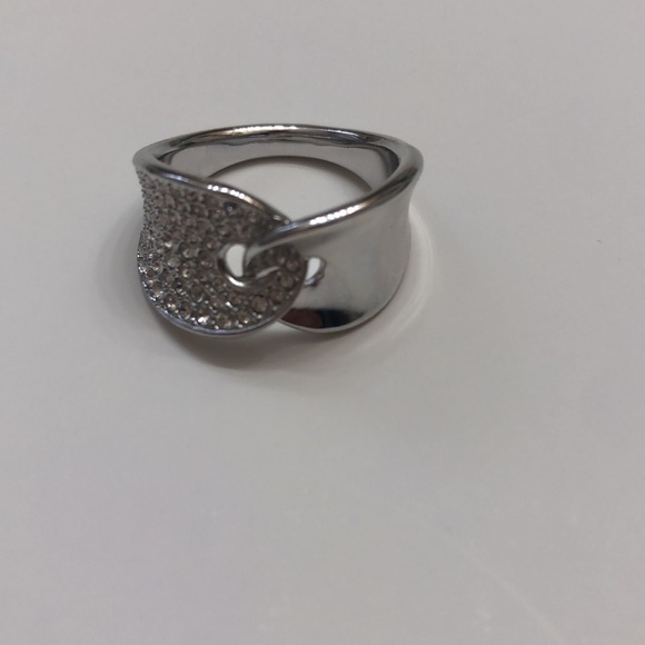 NWT Swarovski Guardian Rhodium Plated Crystal Ring - Picture 5 of 10